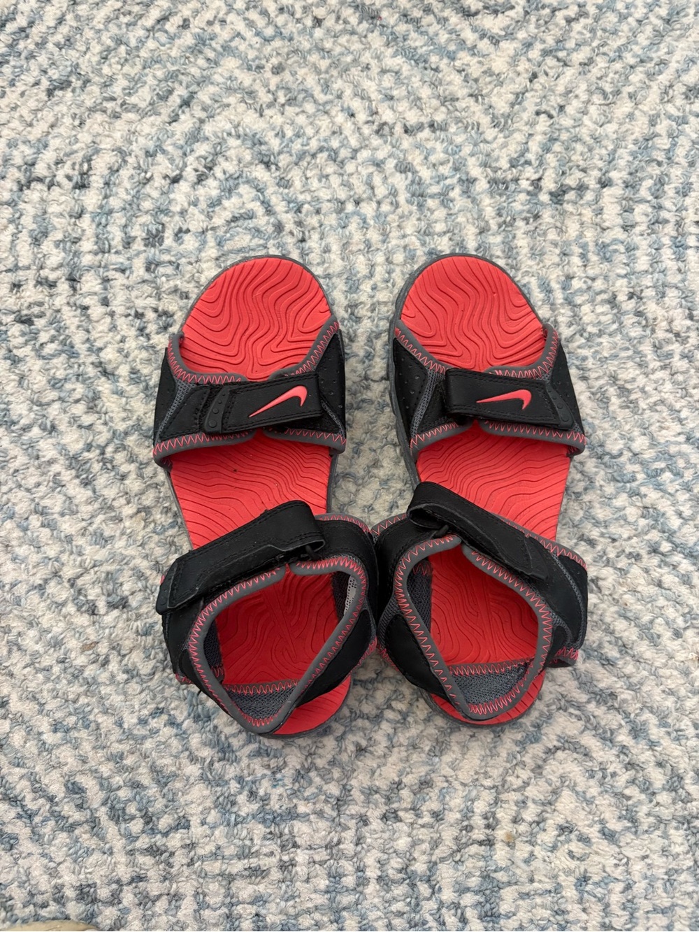 Nike Kids Red and Black Hook-and-Loop Sport Sandals